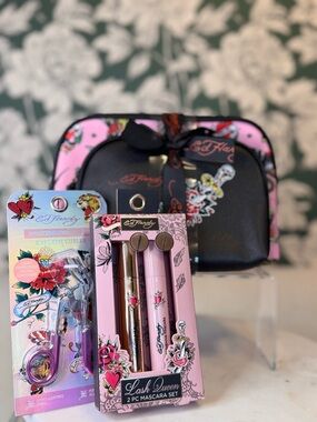 Ed Hardy BUNDLE of Pink & Black Cosmetic Bag SET + Lash Curler, Mascara NWT